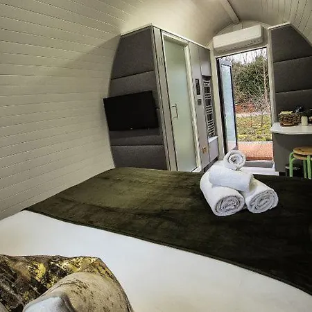 Сasa de vacaciones Hidden Acres- Luxury Glamping Pod Mint *