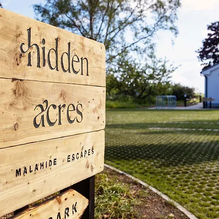 بيت للعطل Hidden Acres- Luxury Glamping Pod Mint *