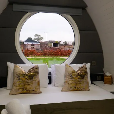 Nyaraló Hidden Acres- Luxury Glamping Pod Mint *