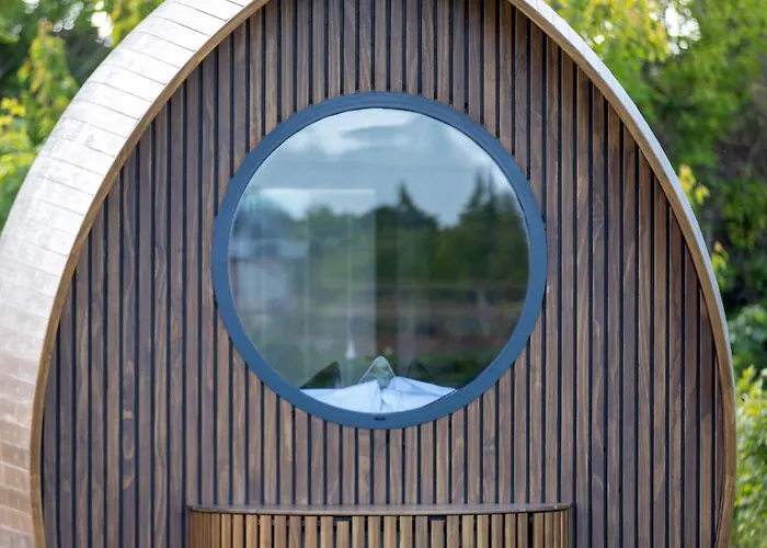 Hidden Acres- Luxury Glamping Pod Mint Malahide